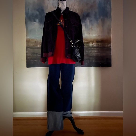 Vintage Y2K maternity collection, red graphic jersey knit top - Picture 6 of 12